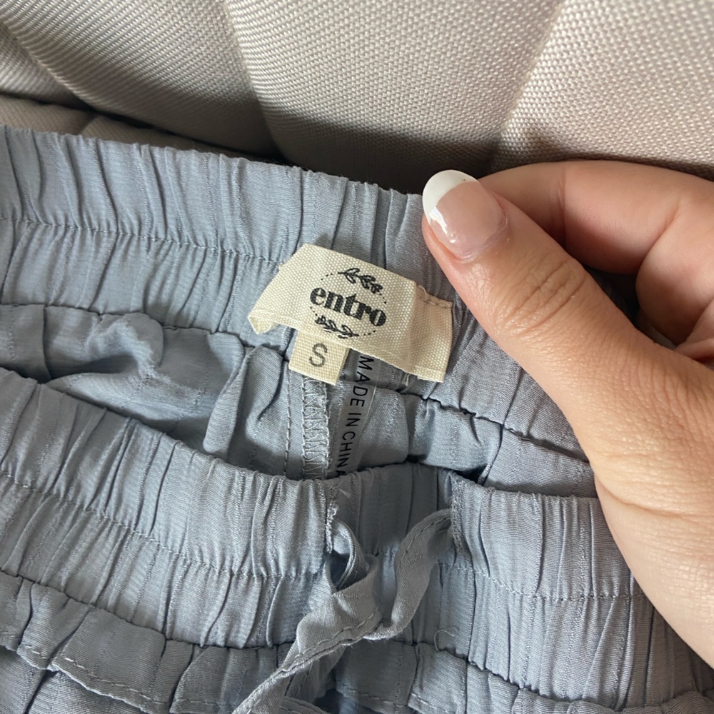 blue-gray skirt with strings to tighten!
